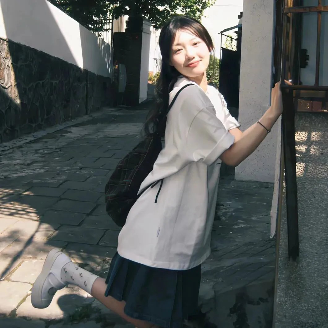 男人嬉春