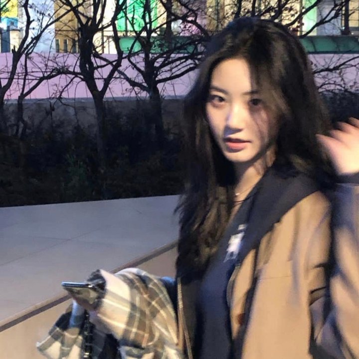 若叶女孩